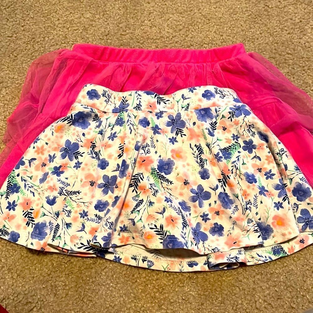 Basic Editions Mixed Set of 2 Skorts-  Size XS (Floral)(4/5) Pink (7/8)